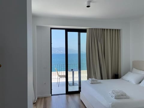 Superior Double Room, Balcony, Sea View | Free WiFi
