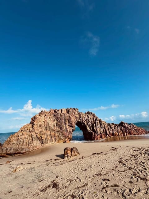 Beach nearby, sun loungers, beach towels