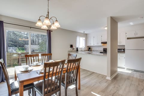 Clemson Vacation Rental | 3BR | 1.5BA | 1,500 Sq Ft