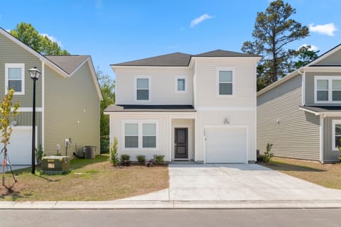 Beautiful home with easy parking and private entrance