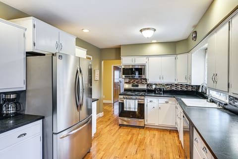 Kitchen & Dining Area | Central Heating & A/C