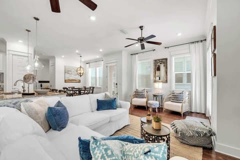Welcome to Palm Paradise 30A!