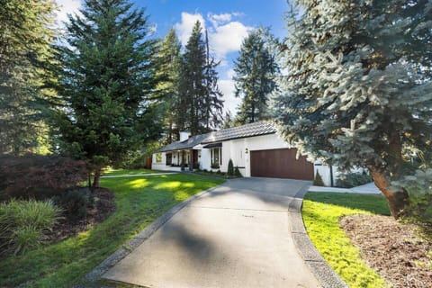 Welcome to the Hayden Lake Cottage
