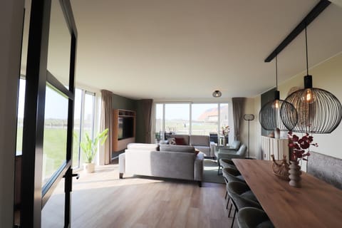 House | Living room