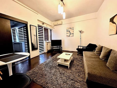 Conta 1 · Conta One Bedroom Apartment (195)