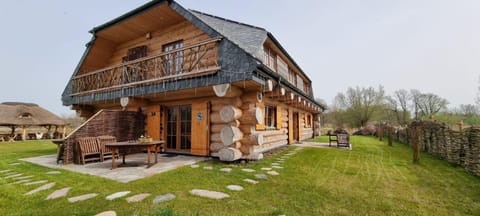 Apartment | Exterior