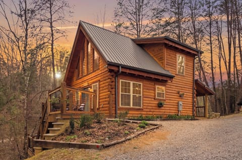 Rustic cabin escape with inviting outdoor charm