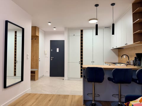 Comfort Apartment, City View | Interior