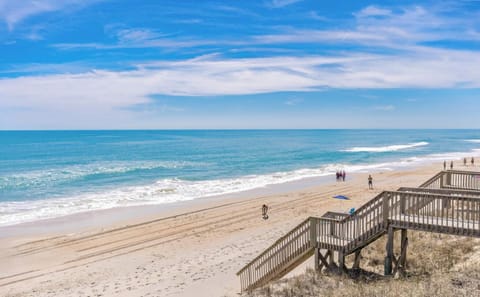 South Ocean View from Top Sun Deck