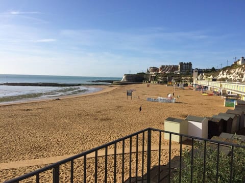 View from the balcony - Beachside Apartment Broadstairs - @seastayuk - seastay.co.uk