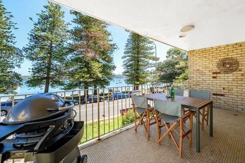Spend long afternoons on the balcony, where waterfront views and fresh sea air create an easy outdoor retreat.