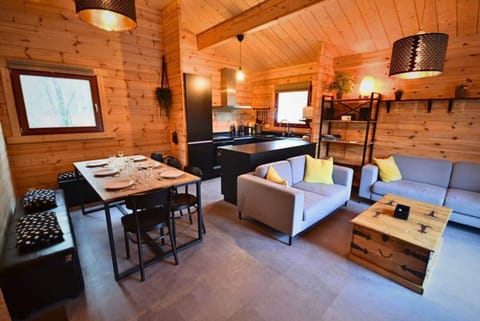 Chalet | Living room