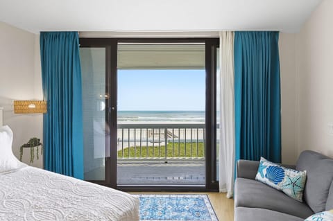 Condo, 1 King Bed (Ocean Breeze Resort 217) | 1 bedroom
