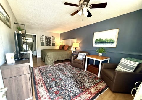 King room on the front of  the building.