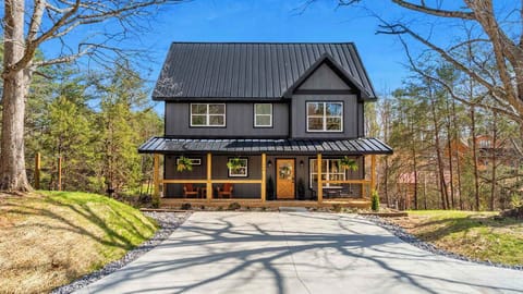 Large Flat Driveway Near the Cabin. Can fit 4 Large Vehicles Comfortably!