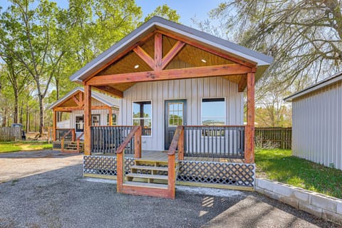 Joaquin Vacation Rental | 1BR | 1BA | 640 Sq Ft