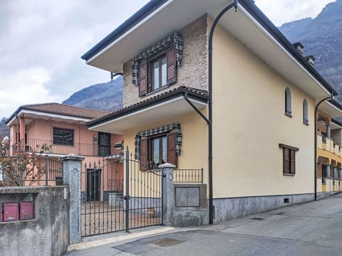 Home, Mountain Range, Balcony, Valley, Mountain Village, Alps, Villa