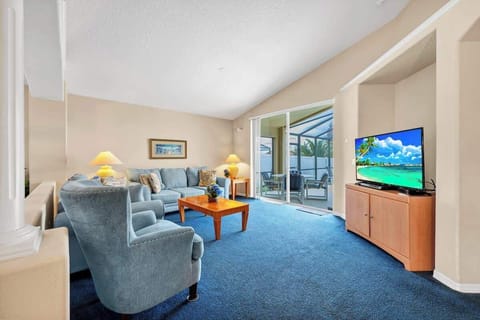 Bright and spacious living area with comfy seating, perfect for relaxing after a long day out.