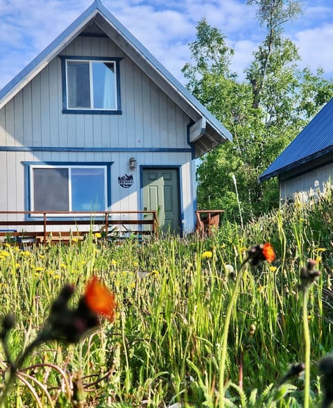 Welcome to Last Frontier Chalets