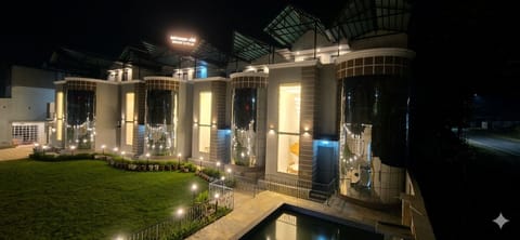 Superior Villa | Garden view