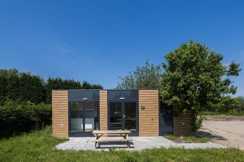 ZW_96_001