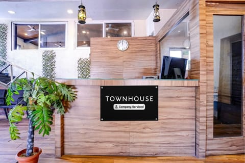 House | Reception