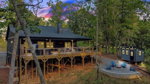 Modern Cabin Oasis w/ so many amenities to enjoy