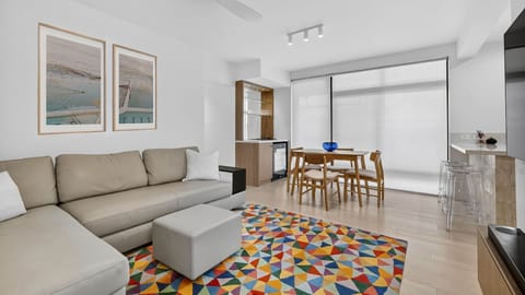Living room image 1