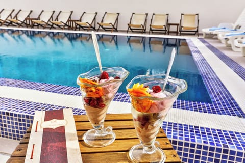 Seasonal outdoor pool