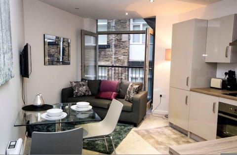 House | 1 bedroom