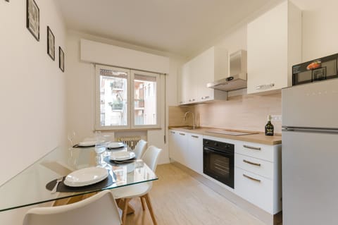 Apartment | Private kitchen | Fridge, oven, stovetop, dishwasher