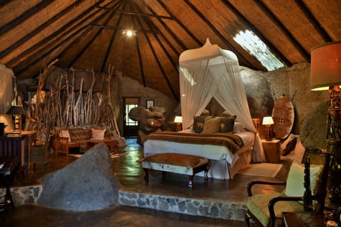 Deluxe Double Room | Hypo-allergenic bedding, individually decorated, individually furnished