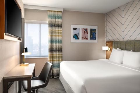 In-room safe, desk, free WiFi, bed sheets