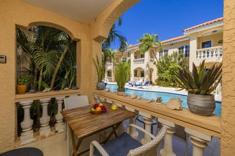 1BR1BA Condo @Wacamaya Condos~Pool, BBQ & Balcony (37406)