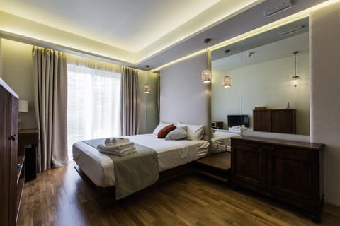 Superior Double Room | Premium bedding, iron/ironing board, free cribs/infant beds, free WiFi