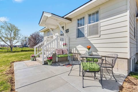 Front Exterior of Single-Story Home with Covered Porch