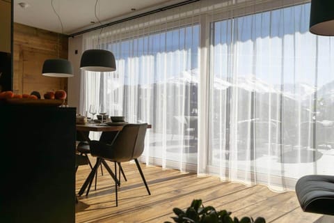 Living room 1
