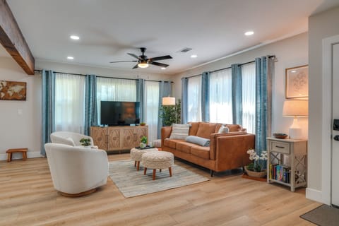 House (3 Bedrooms) | Front of property