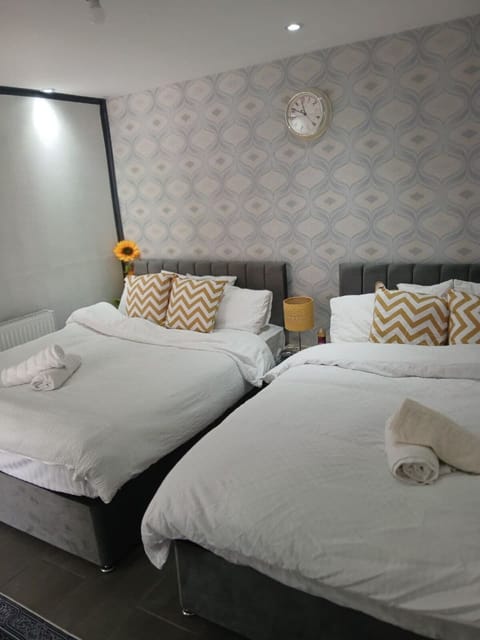 Family Apartment, Multiple Beds, Private Bathroom, Garden View