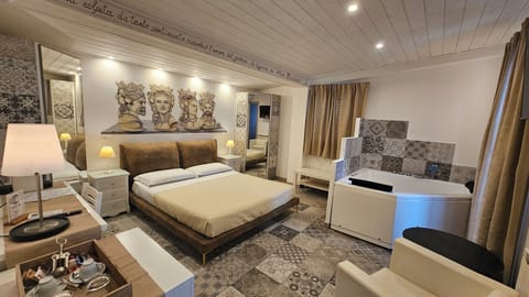 In-room safe, free WiFi