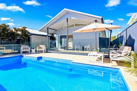 Your private pool in the heart of Sawtell — made for long summer days.