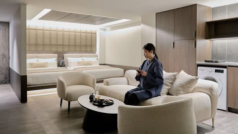 Signature Spa & Sauna | Individually decorated, individually furnished, blackout drapes
