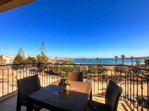 Balcony with panoramic sea views