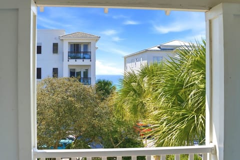 A Perfect Summer West Gulf Views