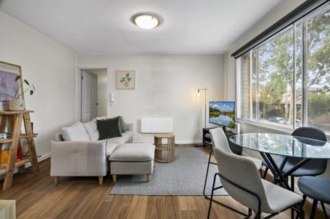 Apartment | Living area