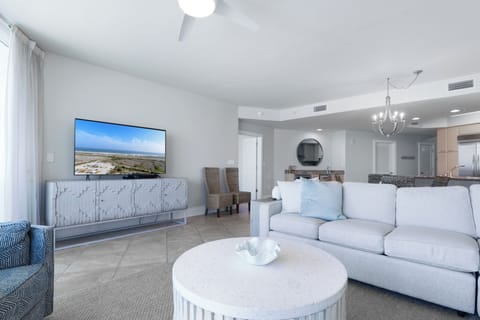 Caribe Resort D1211 Living Room