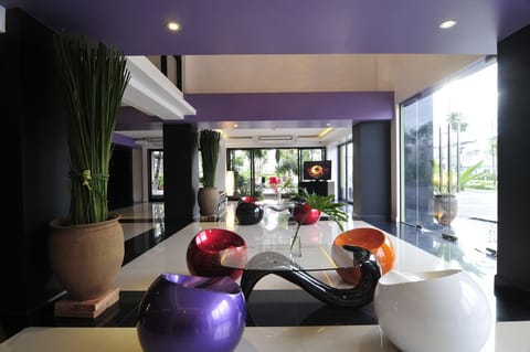 Lobby sitting area
