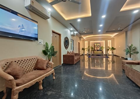 Reception hall