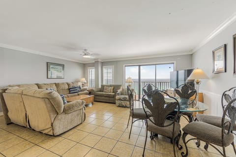 Gulf Front Living and Dining Room