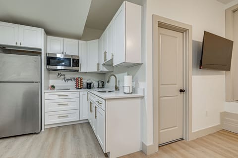 Apartment (1 Bedroom) | Interior